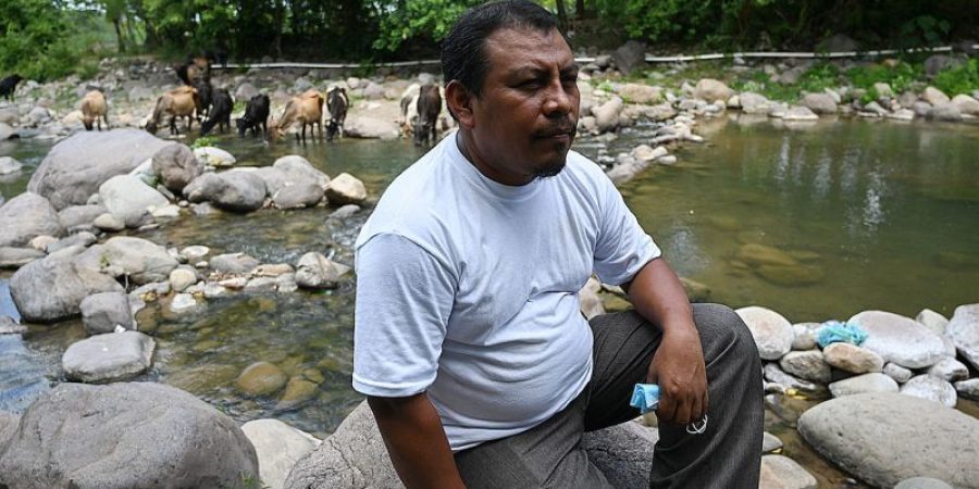 Honduran anti-mining activist who fought to save rivers is killed honduran-anti-mining-activist-who-fought-to-save-rivers-is-killed