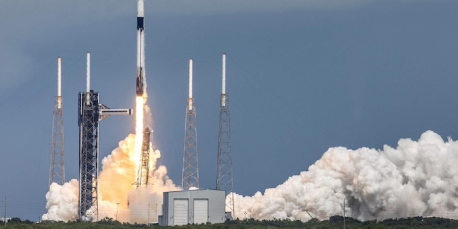 SpaceX Launches Dragon Capsule To Retrieve Two Astronauts Stranded on ISS Since June spacex-launches-dragon-capsule-to-retrieve-two-astronauts-stranded-on-iss-since-june