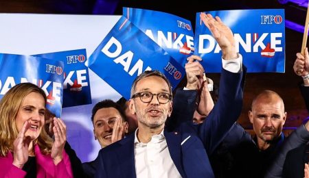 Austrias Far-Right FPÖ Celebrates Historic Election Win, Kickl Declares New Era austrias-far-right-fpo-celebrates-historic-election-win,-kickl-declares-new-era