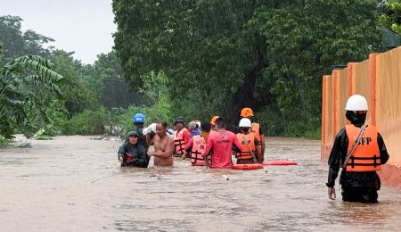 Typhoon Krathon Strikes Taiwan, Causing Destruction and Displacement typhoon-krathon-strikes-taiwan,-causing-destruction-and-displacement