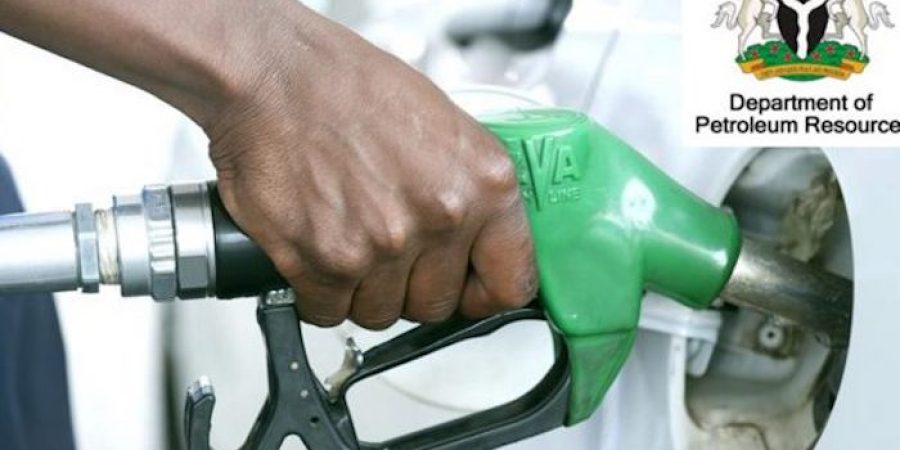 Petrol Prices Rise Further in Nigeria As NNPC Sells At N998/Litre in Lagos, Above N1,000 Elsewhere petrol-prices-rise-further-in-nigeria-as-nnpc-sells-at-n998/litre-in-lagos,-above-n1,000-elsewhere