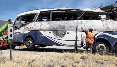 Nineteen Dead, Six Injured In Mexico Bus Crash Involving Tractor-Trailer nineteen-dead,-six-injured-in-mexico-bus-crash-involving-tractor-trailer