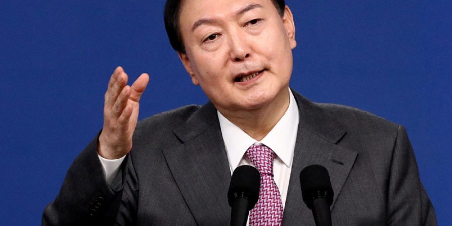 South Koreas President Yoon Apologizes for Martial Law Declaration Amid Calls for Resignation south-koreas-president-yoon-apologizes-for-martial-law-declaration-amid-calls-for-resignation
