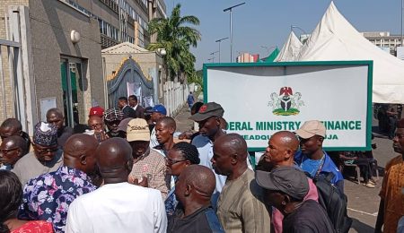 Retired Military Officers Protest Unpaid Entitlements, Barricade Finance Ministry in Abuja retired-military-officers-protest-unpaid-entitlements,-barricade-finance-ministry-in-abuja