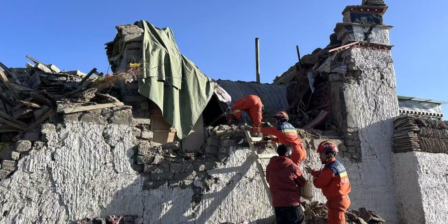 Devastating Earthquake in Tibet Claims 126 Lives, Leaves Many Trapped devastating-earthquake-in-tibet-claims-126-lives,-leaves-many-trapped
