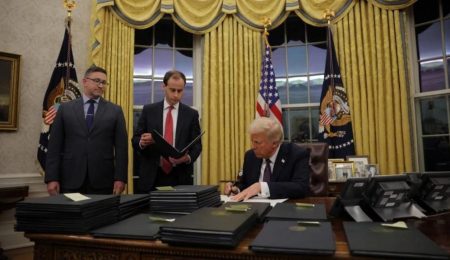 Donald Trump Grants Pardons To 1,500 Capitol Rioters In First Hours Of Presidency donald-trump-grants-pardons-to-1,500-capitol-rioters-in-first-hours-of-presidency