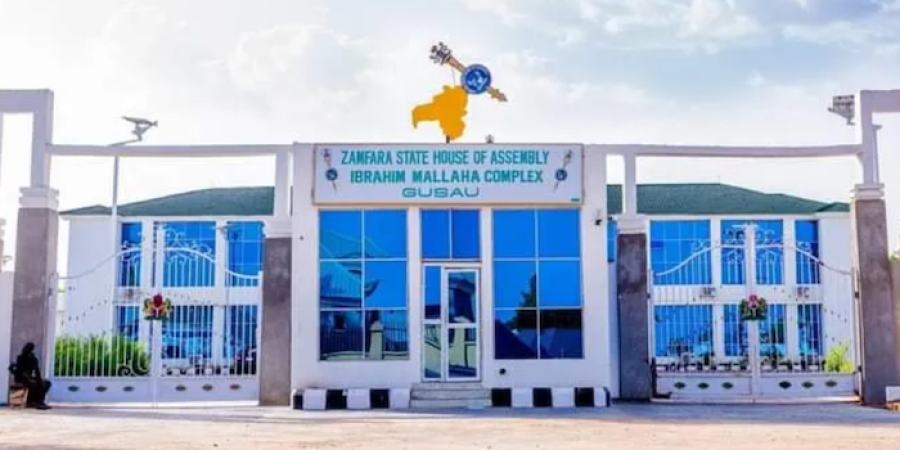 Zamfara Lawmakers Protest Suspension In Abuja, Seek National Assembly Intervention zamfara-lawmakers-protest-suspension-in-abuja,-seek-national-assembly-intervention