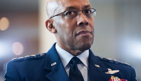 Trump Fires Chairman of Joint Chiefs of Staff, CQ Brown, in Military Leadership Shake-Up trump-fires-chairman-of-joint-chiefs-of-staff,-cq-brown,-in-military-leadership-shake-up