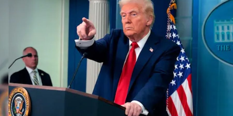 Trump Revokes Security Clearance for Kamala Harris, Hillary Clinton, Others trump-revokes-security-clearance-for-kamala-harris,-hillary-clinton,-others
