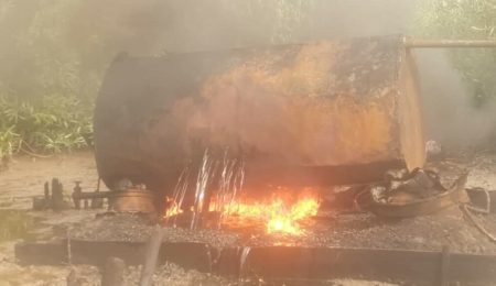 Nigerian Navy Uncovers Eight Illegal Bunkering Sites in Ondo nigerian-navy-uncovers-eight-illegal-bunkering-sites-in-ondo