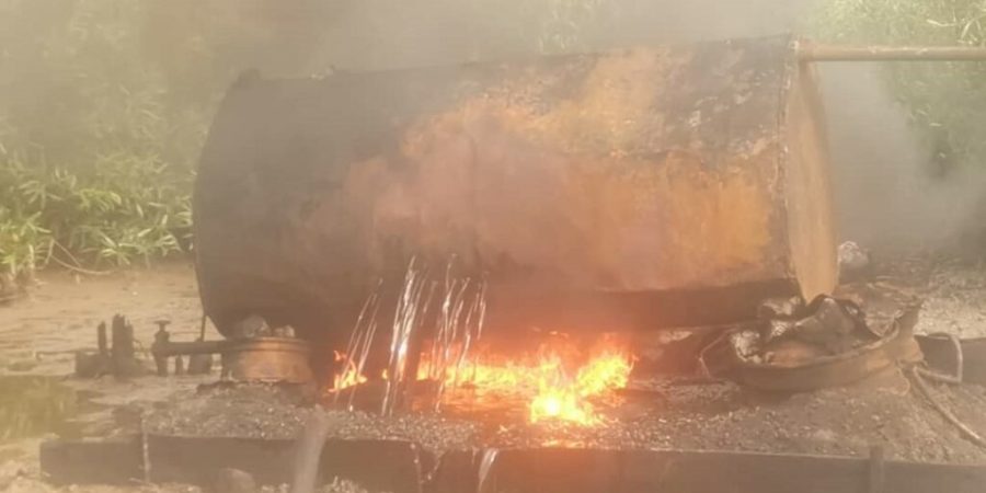 Nigerian Navy Uncovers Eight Illegal Bunkering Sites in Ondo nigerian-navy-uncovers-eight-illegal-bunkering-sites-in-ondo