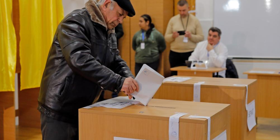 Romanians Vote Again in High-Stakes Presidential Rerun After Fraud Scandal romanians-vote-again-in-high-stakes-presidential-rerun-after-fraud-scandal