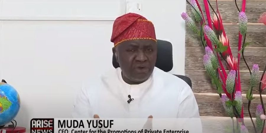 Nigeria Faces Budget Crisis as Oil Drops Below $75 Benchmark, Hovers Around $60 nigeria-faces-budget-crisis-as-oil-drops-below-$75-benchmark,-hovers-around-$60