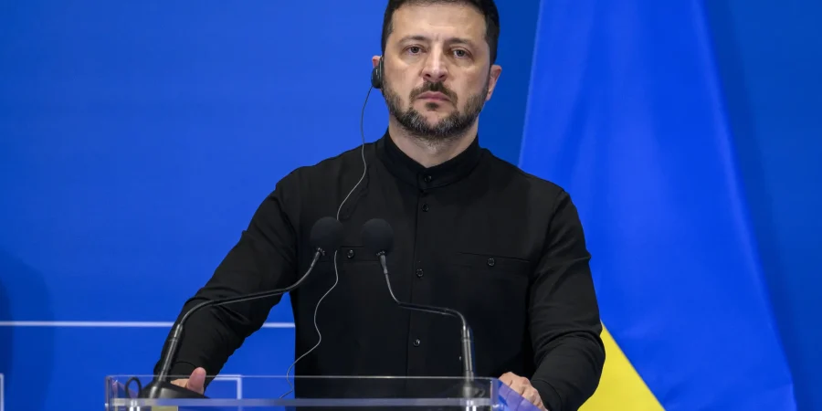 Zelensky Signs Law Weakening Anti-Corruption Agencies, Prompting Protests and EU Criticism zelensky-signs-law-weakening-anti-corruption-agencies,-prompting-protests-and-eu-criticism