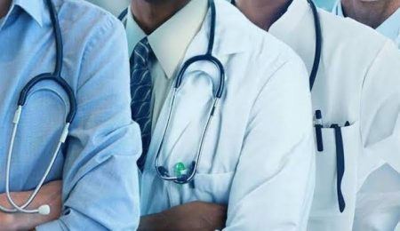 Lagos Doctors Begin Strike Monday Over Renewed Pay Cuts, Demand Governors Intervention lagos-doctors-begin-strike-monday-over-renewed-pay-cuts,-demand-governors-intervention