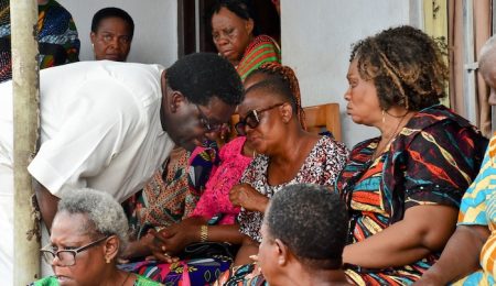 Wife of Slain Anambra Lawmaker Launches Campaign to Replace Husband in State Assembly wife-of-slain-anambra-lawmaker-launches-campaign-to-replace-husband-in-state-assembly