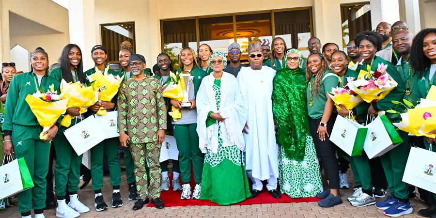 Tinubu Awards DTigress Players $100,000 Each, Housing Gift, National Honour tinubu-awards-dtigress-players-$100,000-each,-housing-gift,-national-honour