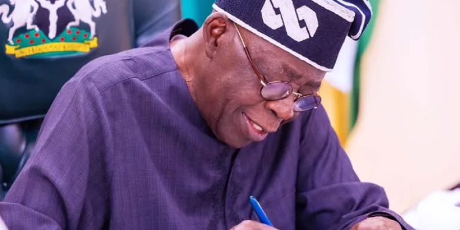 Tinubu Approves N16.7bn for Urgent Reconstruction of Mokwa Bridge Washed Away by Floods tinubu-approves-n16.7bn-for-urgent-reconstruction-of-mokwa-bridge-washed-away-by-floods