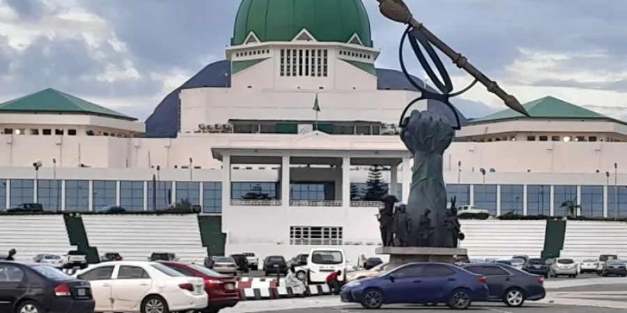 Police Investigate Discovery of Decomposed Corpse Inside Car at National Assembly police-investigate-discovery-of-decomposed-corpse-inside-car-at-national-assembly
