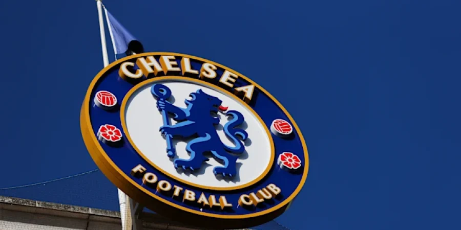 chelsea-hit-with-74-fa-charges-over-breaches-of-player-investment,-agent-rules