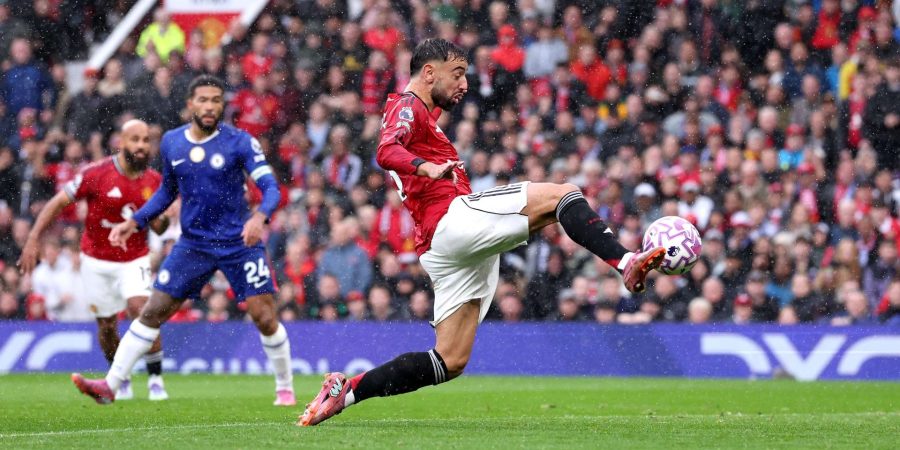 Fernandes Hits 100th Goal As Manchester United Beat Chelsea 2-1 In Dramatic Old Trafford Clash fernandes-hits-100th-goal-as-manchester-united-beat-chelsea-2-1-in-dramatic-old-trafford-clash