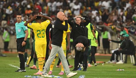 Bafana Bafana Held by 10-Man Zimbabwe in World Cup Qualifier bafana-bafana-held-by-10-man-zimbabwe-in-world-cup-qualifier