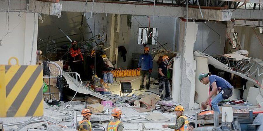 Two Killed as Powerful 7.4-Magnitude Earthquake Strikes Southern Philippines two-killed-as-powerful-7.4-magnitude-earthquake-strikes-southern-philippines