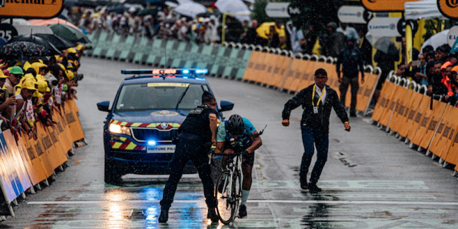 french-cyclist-sofiane-sehili-freed-by-russian-court-after-border-crossing-case