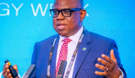 nnpc-seeks-equity-partners-to-revive-refineries-as-fg-approves-15%-tariff-on-imported-fuel