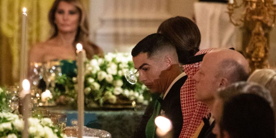 Cristiano Ronaldo Accompanies Saudi Crown Prince Bin Salman To White House Black-Tie Dinner cristiano-ronaldo-accompanies-saudi-crown-prince-bin-salman-to-white-house-black-tie-dinner