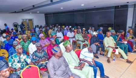 lagos-apc-leaders-commend-e-registration-teams-progress