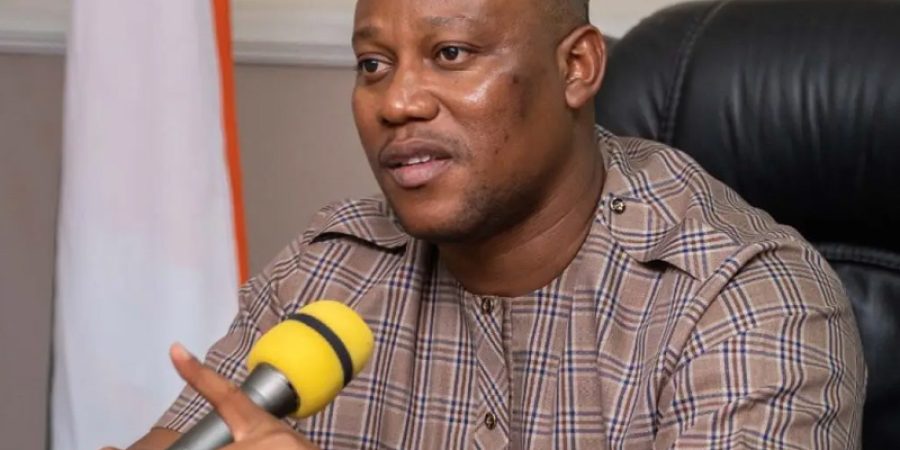 PDP Reacts To Fubaras Defection To APC, Describes Move As Self-Inflicted Injury pdp-reacts-to-fubaras-defection-to-apc,-describes-move-as-self-inflicted-injury