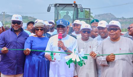 aiyedatiwa-flags-off-construction-of-8.8km-akureijare-road,-promises-faster-travel,-economic-boost