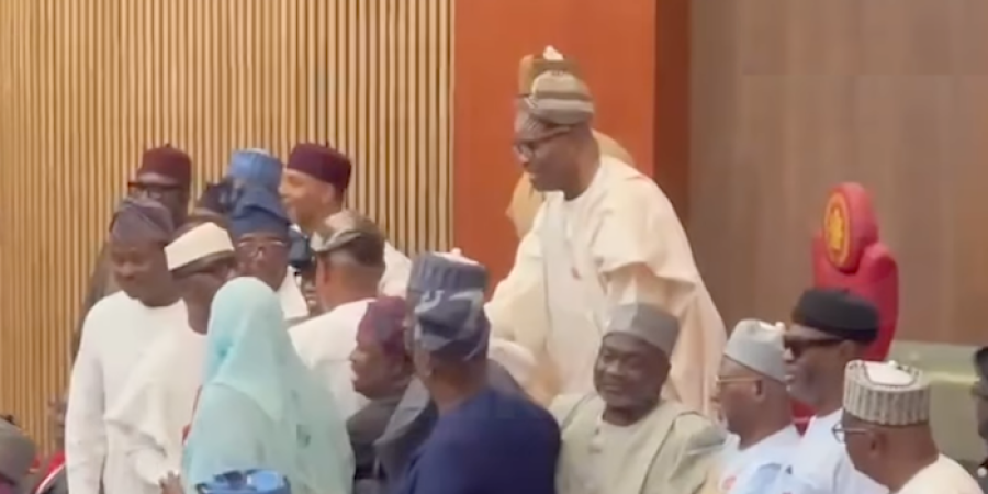 two-rivers-senators-loyal-to-wike-defect-from-pdp-to-apc