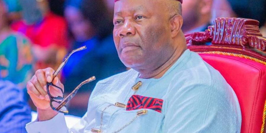 akpabio-withdraws-all-defamation-suits-after-new-year-sermon