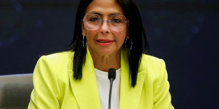 venezuelas-acting-president-offers-us-cooperation-as-trump-warns-of-possible-further-strikes