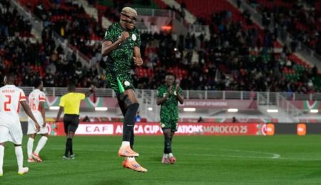 super-eagles-cruise-into-afcon-quarterfinals-with-ruthless-4-0-mozambique-rout