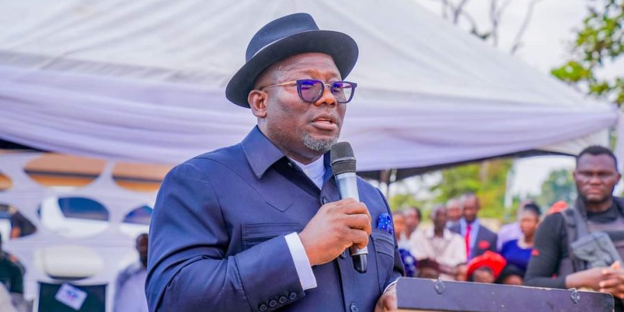 oborevwori-tasks-delta-police-commissioner-to-intensify-fight-against-crime,-illegal-firearms