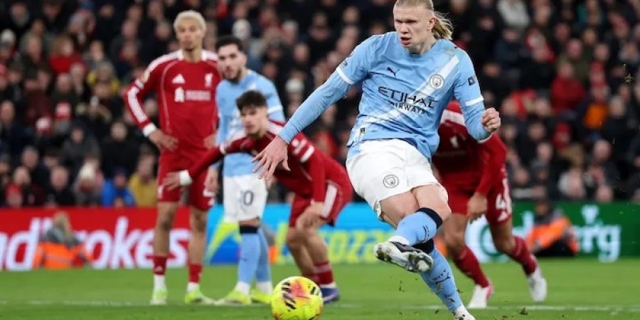 haaland-stoppage-time-penalty-keeps-man-city-in-title-race-with-2-1-win-over-liverpool