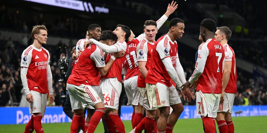 arsenal-crush-spurs-4-1-as-eze,-gyokeres-net-brace-to-consolidate-premier-league-lead