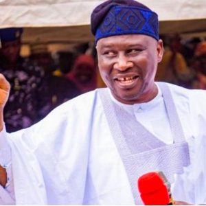 pdp-faces-further-defections-as-zamfara-stakeholders-push-governor-lawal-to-join-apc