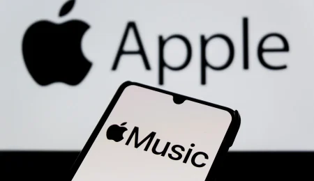 apple-music-introduces-mandatory-ai-disclosure-tags-for-songs,-artwork,-videos