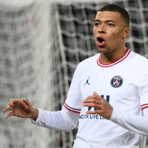 mbappe-denies-claims-of-misdiagnosed-knee-injury-at-real-madrid