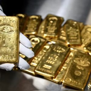 gold-drops-as-dollar-gains-on-strong-jobs-data