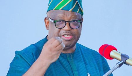 mutfwang-meets-ex-governors-to-restore-peace-in-plateau