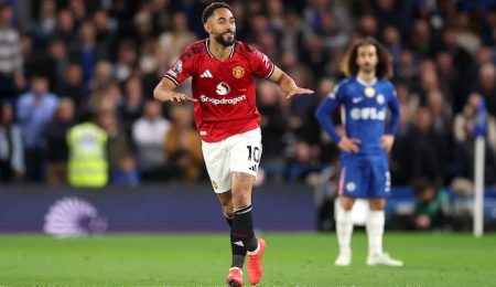 manunited-beat-chelsea-1-0-at-stamford-bridge-to-boost-champions-league-hopes