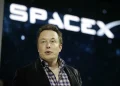 elon-musk-boosts-spacex-stake-as-company-eyes-ipo,-massive-valuation-growth