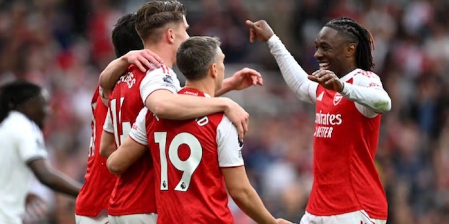 premier-league:-arsenal-move-six-points-clear-with-3-0-win-over-fulham