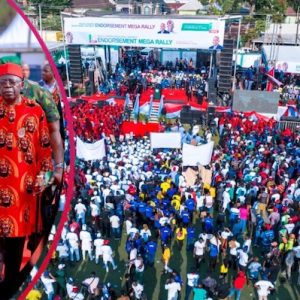 nsukka-zone-endorses-tinubu,-mbah-for-2027,-raises-n102m-for-re-election-bid