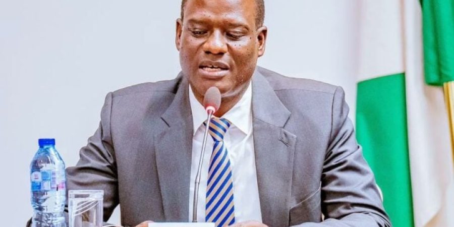 oyedele-meets-contractors,-pledges-transparent-settlement-of-outstanding-payments